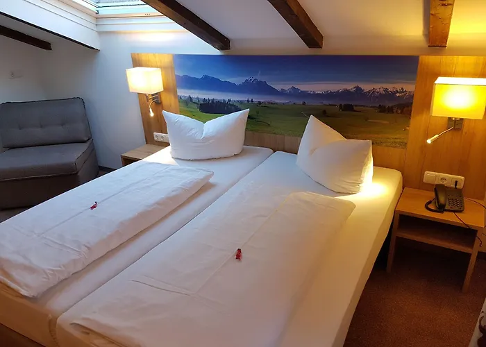 ومطعم روشتي فندق 3*